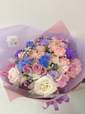 ②おまかせブーケ(ピンク＆パープル＆水色少し)